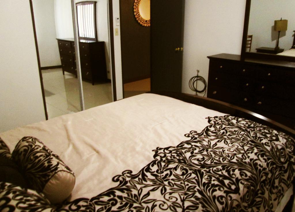 Pedro'S Place Tamuning Zewnętrze zdjęcie
